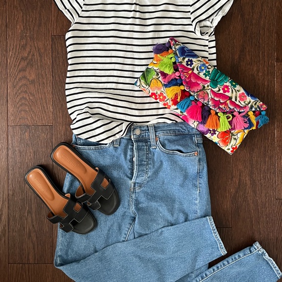 EUC Levi’s Wedgie Skinny medium light wash sz 28 - Picture 5 of 6